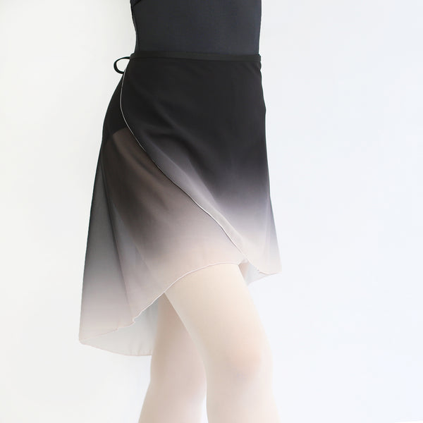 black gradation skirt