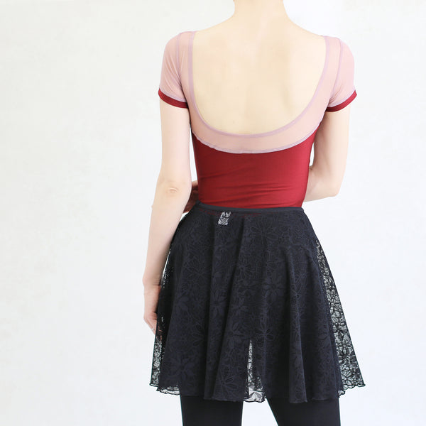 MD318 Stretching Lace Pull-on Skirt