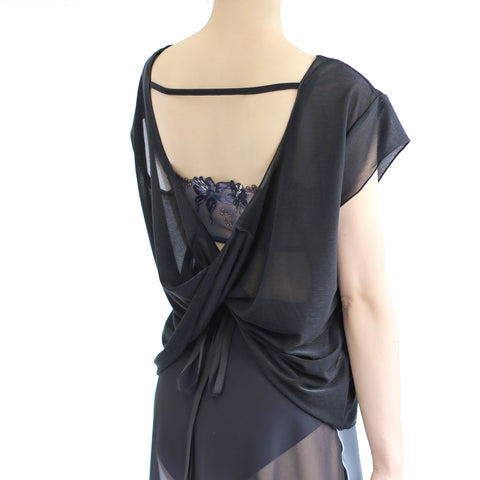 MD942 Back Twisted Top BLK